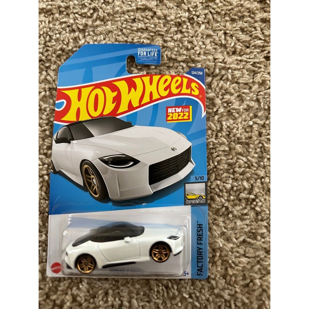Hot Wheels Nissan z proto